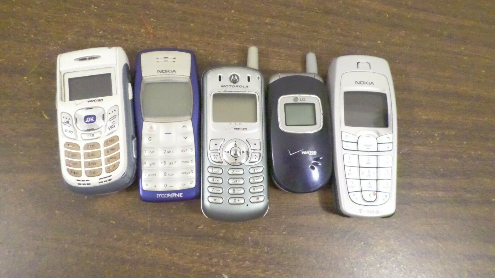 Lot Of Vintage Cell Phone For Parts/repair