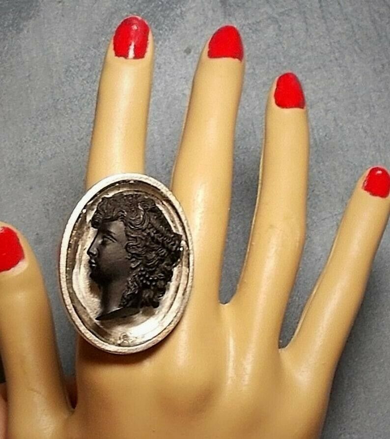 1910 Glass Black Cameo Ring On Glass Cabochon Black Beads French Pate De Verre